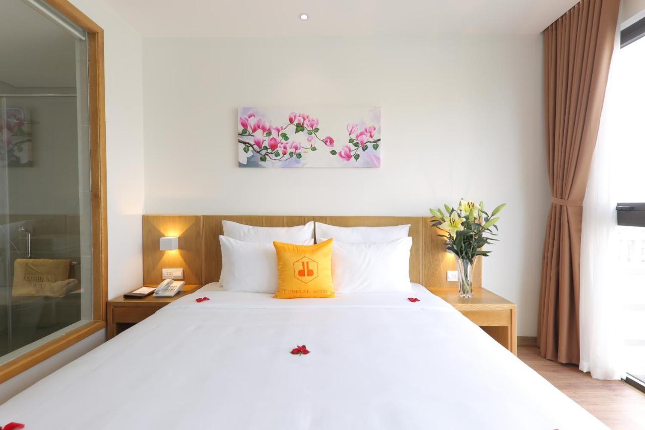 Cordial Beach Hotel Đà Nẵng Extérieur photo
