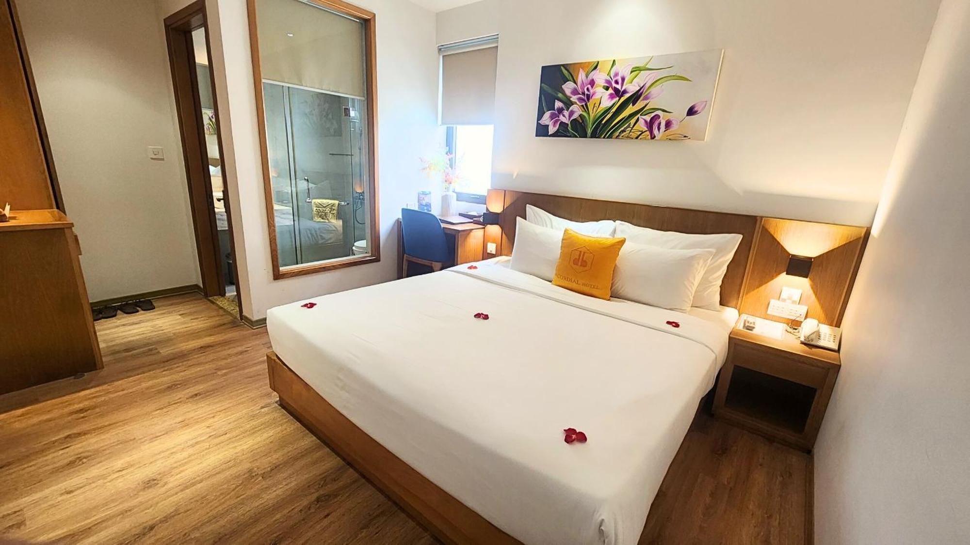 Cordial Beach Hotel Đà Nẵng Extérieur photo